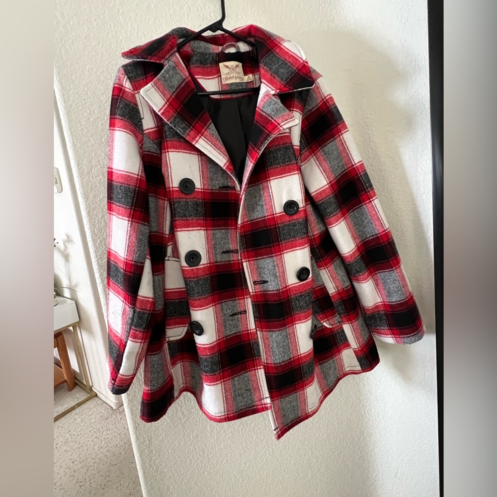 Faded glory winter coat with removable hood size xl